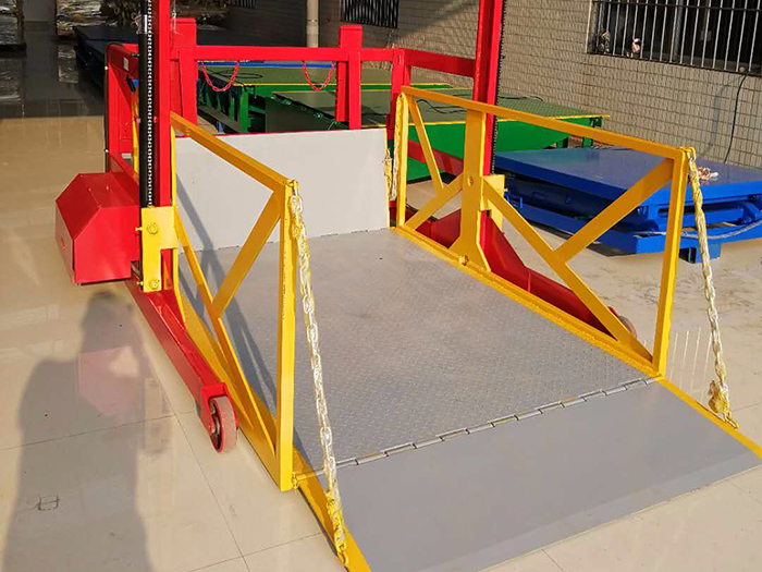 如何選擇裝卸貨平臺廠家？